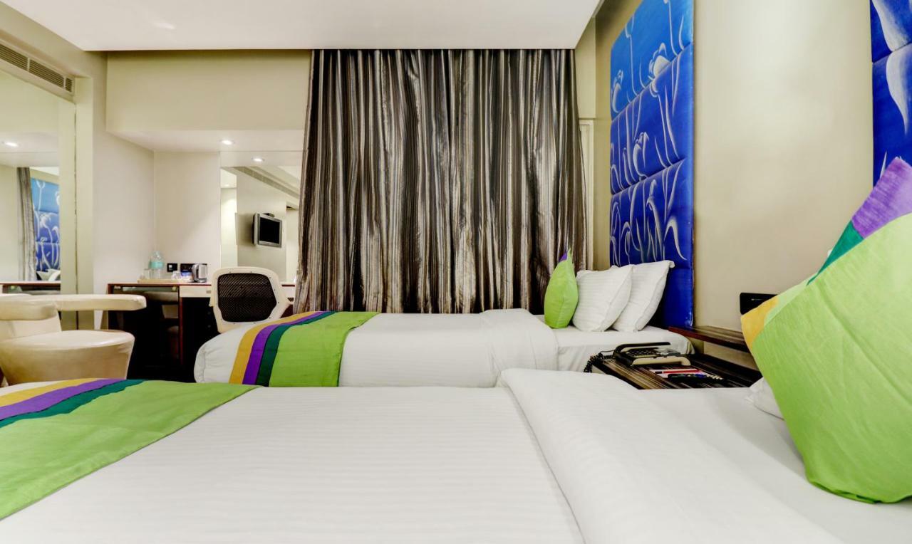 The Spring Hotel Chennai Exterior photo