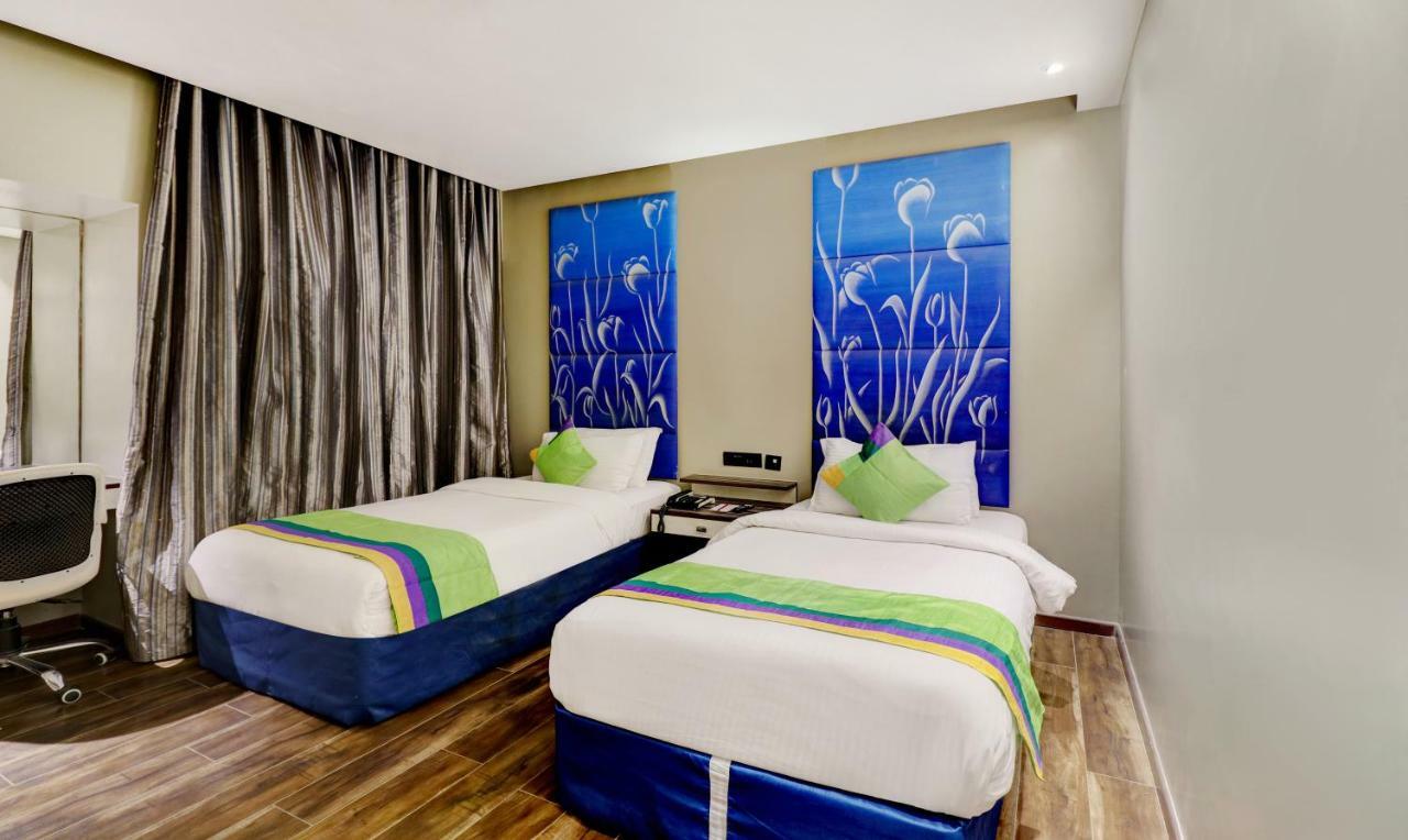 The Spring Hotel Chennai Exterior photo